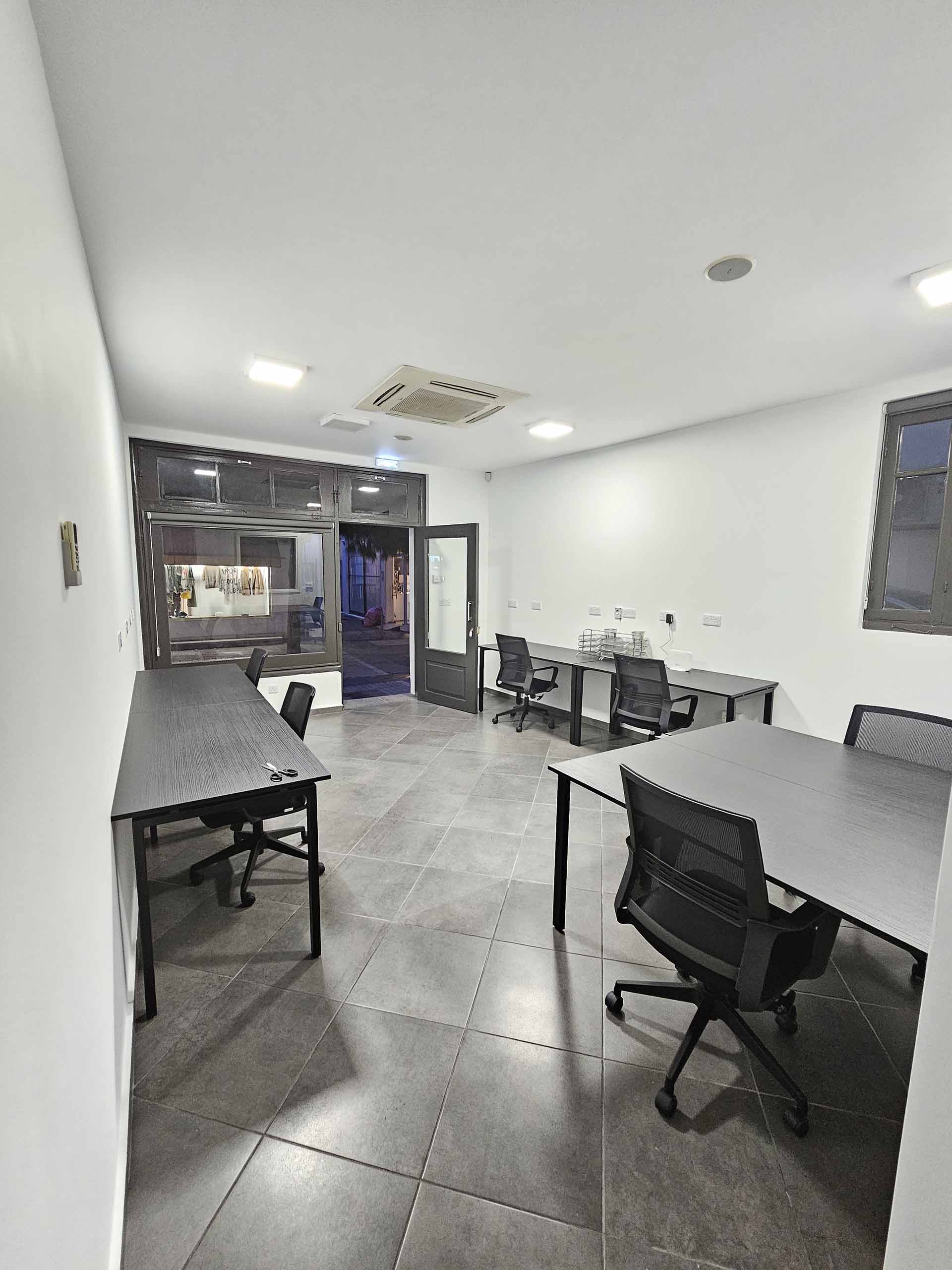 The Business Bar - Serviced Office (4)